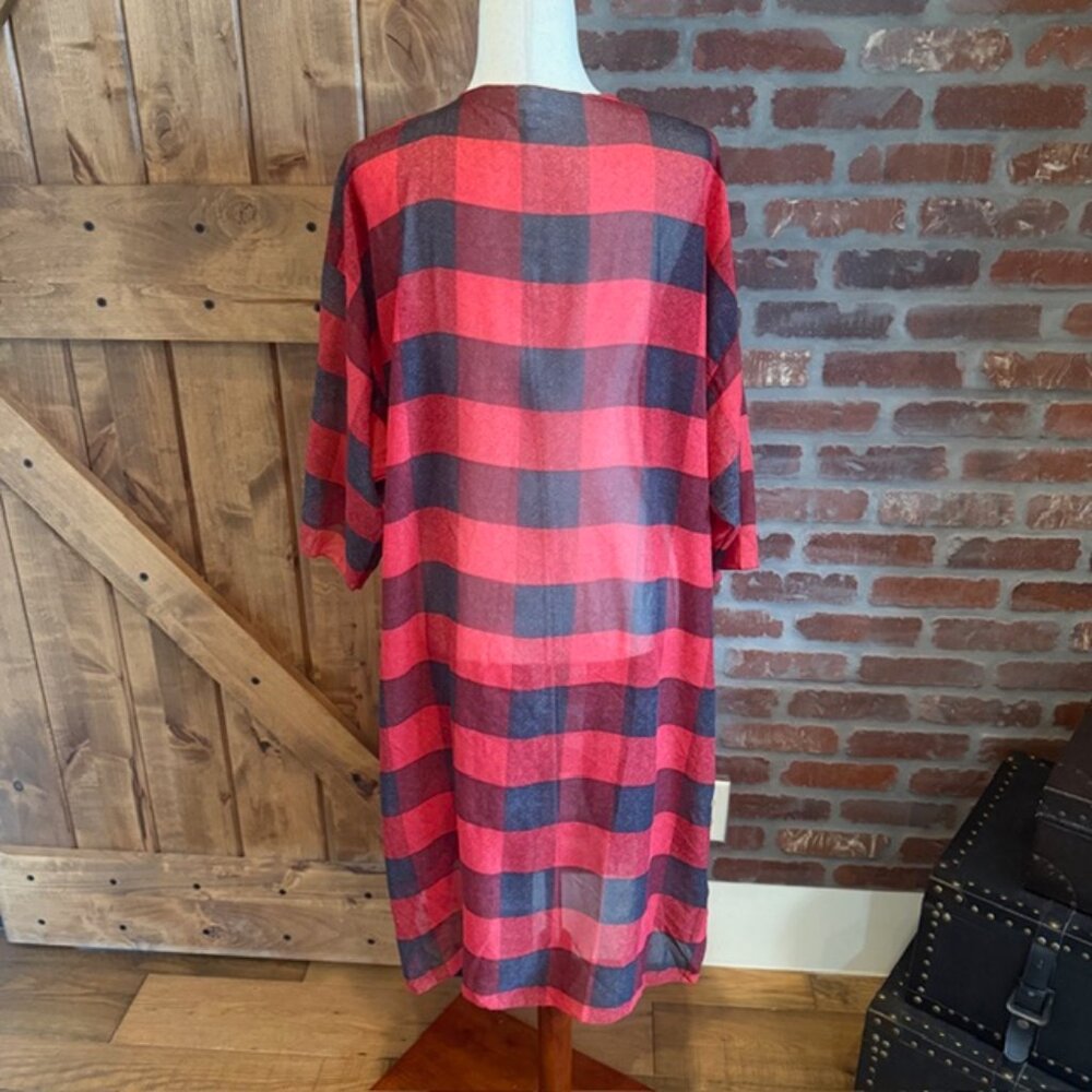 LuLaRoe Red Black Buffalo Plaid Duster Cardigan Size Large Sheer Kimono - Picture 5 of 9